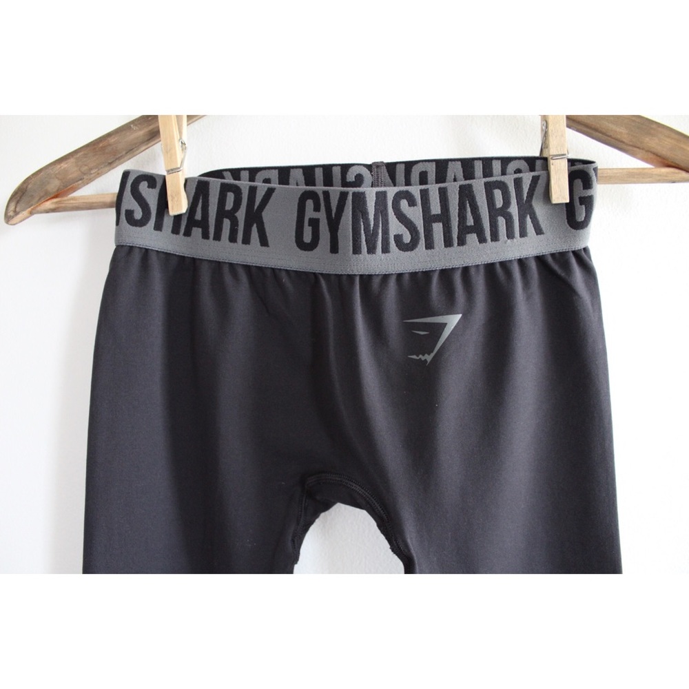 GYM SHARK NIP Black Leggings XS
